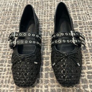Mary Jane woven shoes size 38 New